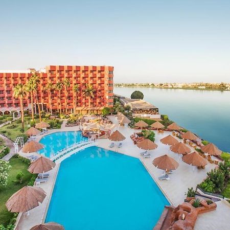 Pyramisa Hotel Luxor Bagian luar foto